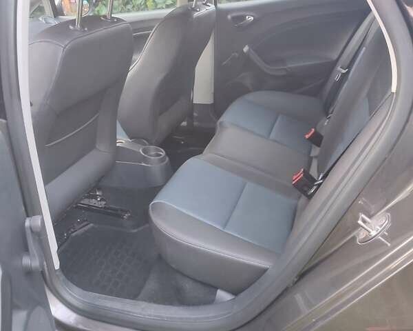 Сірий Сеат Ibiza, об'ємом двигуна 1.2 л та пробігом 66 тис. км за 9500 $, фото 7 на Automoto.ua