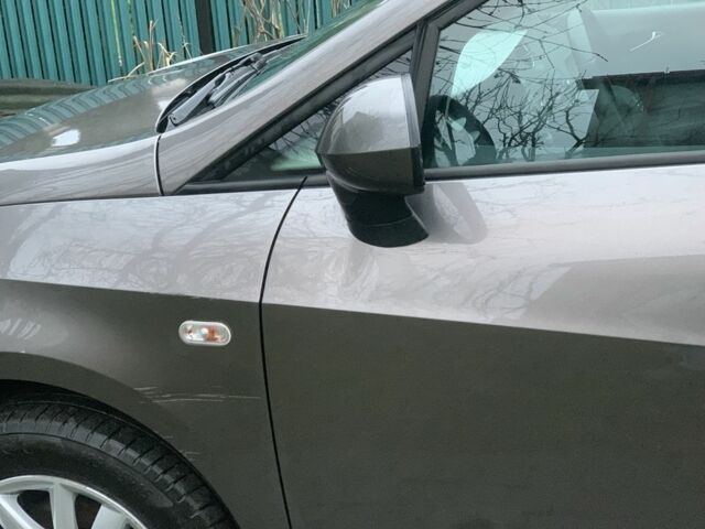 Серый Сеат Ибица, объемом двигателя 1.2 л и пробегом 52 тыс. км за 7700 $, фото 5 на Automoto.ua