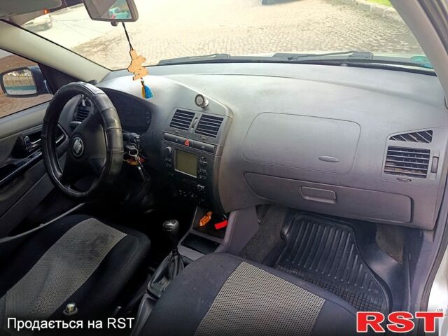 Серый Сеат Ибица, объемом двигателя 1.4 л и пробегом 219 тыс. км за 2650 $, фото 4 на Automoto.ua