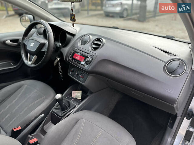 Сірий Сеат Ibiza, об'ємом двигуна 1.2 л та пробігом 244 тис. км за 5200 $, фото 22 на Automoto.ua