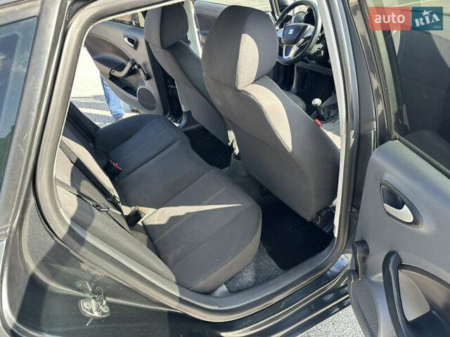 Серый Сеат Ибица, объемом двигателя 1.2 л и пробегом 360 тыс. км за 4350 $, фото 69 на Automoto.ua