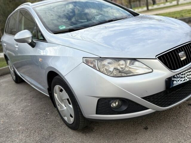 Серый Сеат Ибица, объемом двигателя 1.2 л и пробегом 190 тыс. км за 5400 $, фото 3 на Automoto.ua