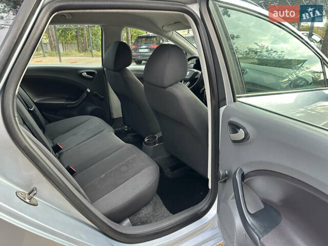 Сірий Сеат Ibiza, об'ємом двигуна 1.2 л та пробігом 244 тис. км за 5200 $, фото 23 на Automoto.ua