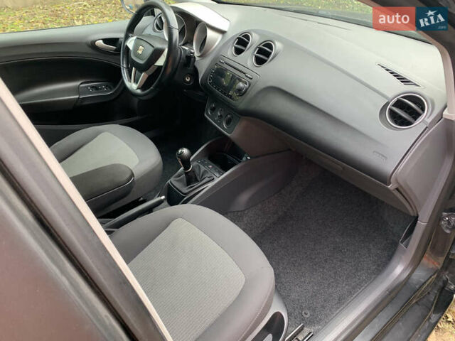 Сеат Ибица 2010 в Измаиле на Automoto.ua Серый Сеат Ибица, объемом двигателя 1.2 л и пробегом 241 тыс. км за 5000 $, фото 23 на Automoto.ua