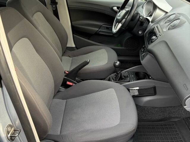 Серый Сеат Ибица, объемом двигателя 1.2 л и пробегом 190 тыс. км за 5400 $, фото 10 на Automoto.ua