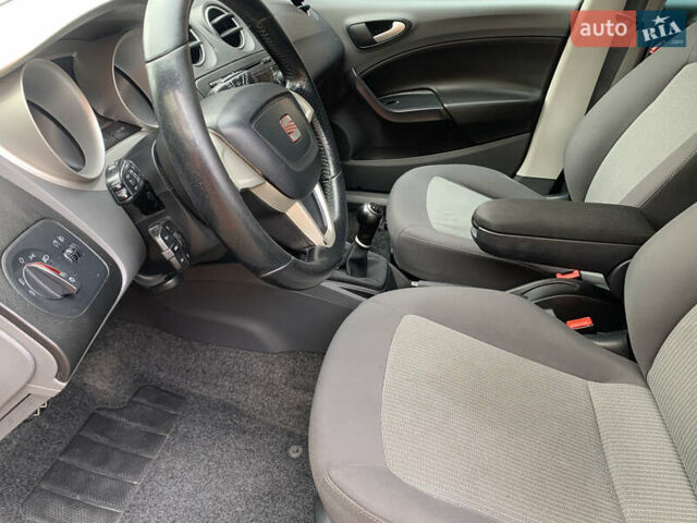 Сеат Ибица 2010 в Измаиле на Automoto.ua Серый Сеат Ибица, объемом двигателя 1.2 л и пробегом 241 тыс. км за 5000 $, фото 22 на Automoto.ua