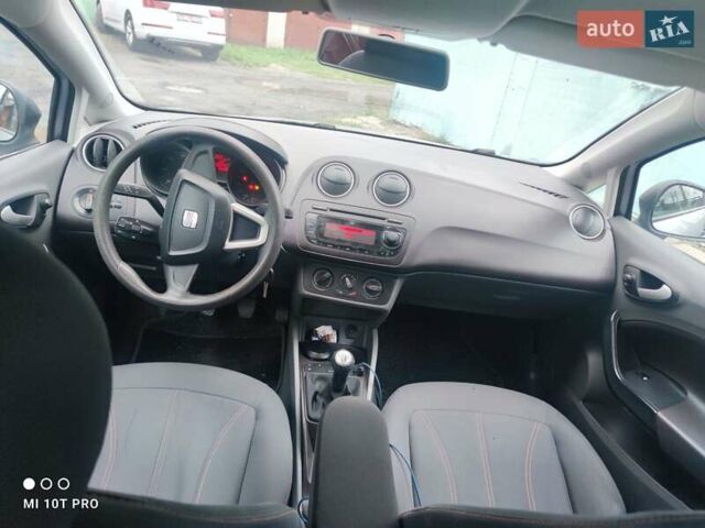 Сірий Сеат Ibiza, об'ємом двигуна 1.2 л та пробігом 228 тис. км за 4200 $, фото 1 на Automoto.ua