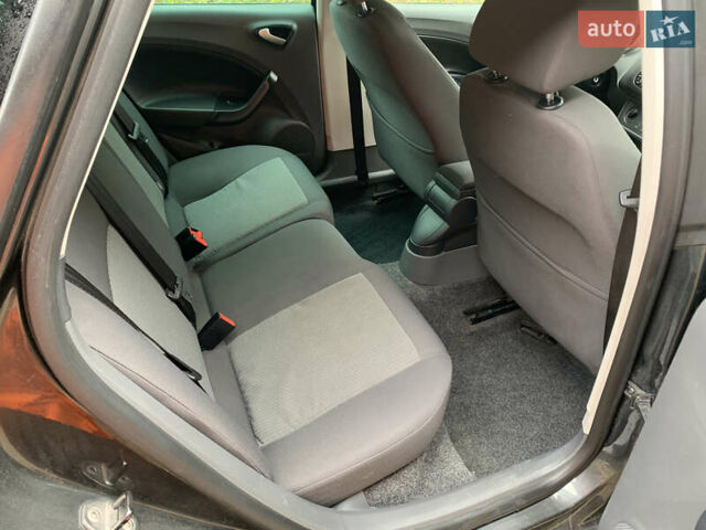 Сеат Ибица 2010 в Измаиле на Automoto.ua Серый Сеат Ибица, объемом двигателя 1.2 л и пробегом 241 тыс. км за 5000 $, фото 33 на Automoto.ua