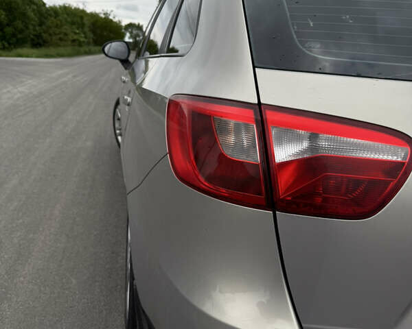 Сірий Сеат Ibiza, об'ємом двигуна 1.6 л та пробігом 262 тис. км за 5299 $, фото 7 на Automoto.ua