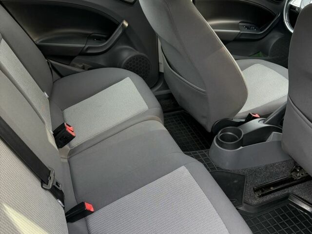 Серый Сеат Ибица, объемом двигателя 1.2 л и пробегом 190 тыс. км за 5400 $, фото 9 на Automoto.ua