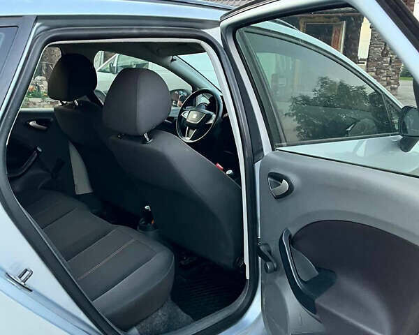 Сірий Сеат Ibiza, об'ємом двигуна 1.2 л та пробігом 216 тис. км за 5500 $, фото 10 на Automoto.ua