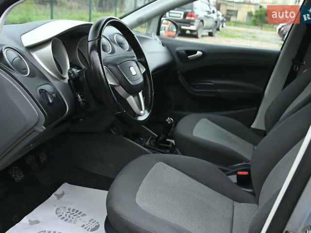 Серый Сеат Ибица, объемом двигателя 1.6 л и пробегом 176 тыс. км за 6999 $, фото 18 на Automoto.ua