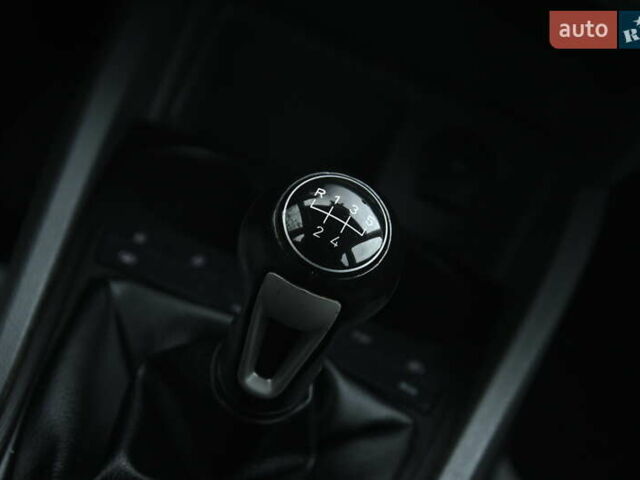 Серый Сеат Ибица, объемом двигателя 1.6 л и пробегом 176 тыс. км за 6999 $, фото 31 на Automoto.ua