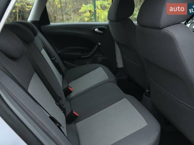 Серый Сеат Ибица, объемом двигателя 1.6 л и пробегом 176 тыс. км за 6999 $, фото 33 на Automoto.ua