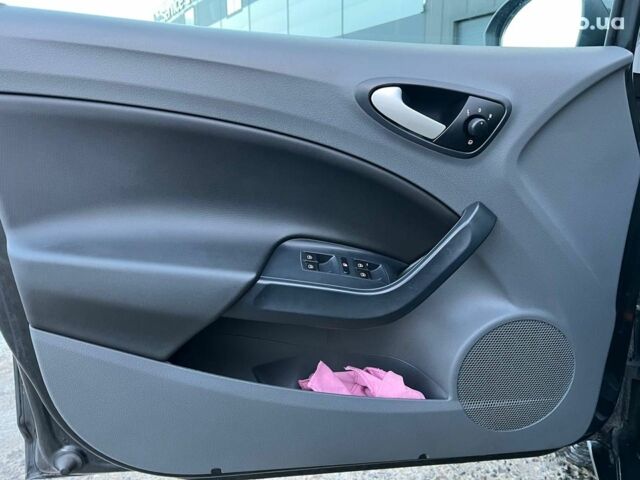 Серый Сеат Ибица, объемом двигателя 1.2 л и пробегом 210 тыс. км за 6180 $, фото 14 на Automoto.ua