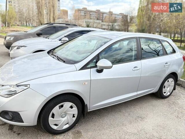 Сірий Сеат Ibiza, об'ємом двигуна 1.39 л та пробігом 190 тис. км за 5300 $, фото 2 на Automoto.ua