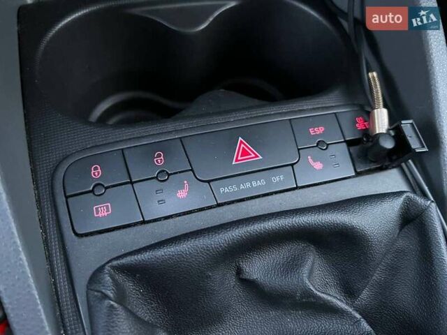 Сірий Сеат Ibiza, об'ємом двигуна 1.2 л та пробігом 210 тис. км за 6180 $, фото 27 на Automoto.ua