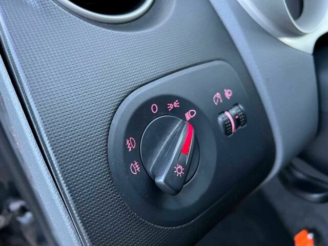 Серый Сеат Ибица, объемом двигателя 1.2 л и пробегом 210 тыс. км за 6180 $, фото 19 на Automoto.ua