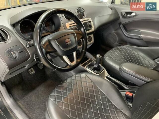 Серый Сеат Ибица, объемом двигателя 1.2 л и пробегом 274 тыс. км за 5000 $, фото 20 на Automoto.ua