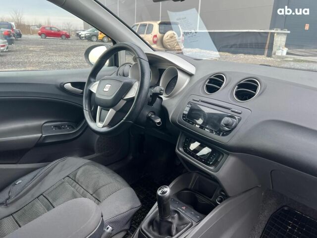 Серый Сеат Ибица, объемом двигателя 1.2 л и пробегом 289 тыс. км за 3000 $, фото 32 на Automoto.ua