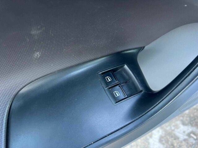 Серый Сеат Ибица, объемом двигателя 1.2 л и пробегом 178 тыс. км за 5490 $, фото 15 на Automoto.ua