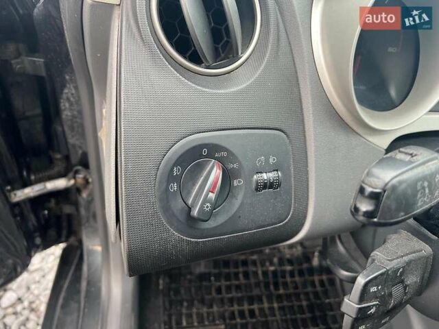 Серый Сеат Ибица, объемом двигателя 1.2 л и пробегом 289 тыс. км за 4590 $, фото 17 на Automoto.ua