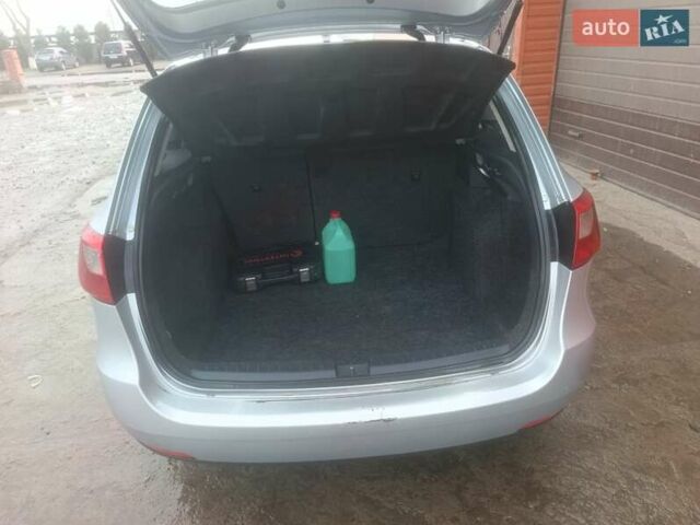 Сірий Сеат Ibiza, об'ємом двигуна 1.2 л та пробігом 254 тис. км за 4800 $, фото 6 на Automoto.ua