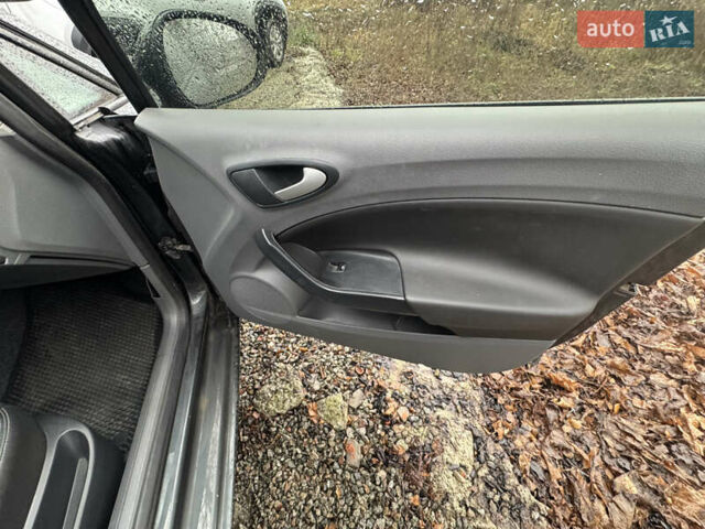 Серый Сеат Ибица, объемом двигателя 1.2 л и пробегом 136 тыс. км за 7700 $, фото 12 на Automoto.ua