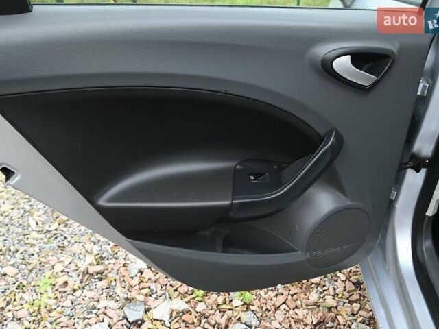 Серый Сеат Ибица, объемом двигателя 1.6 л и пробегом 176 тыс. км за 6999 $, фото 27 на Automoto.ua