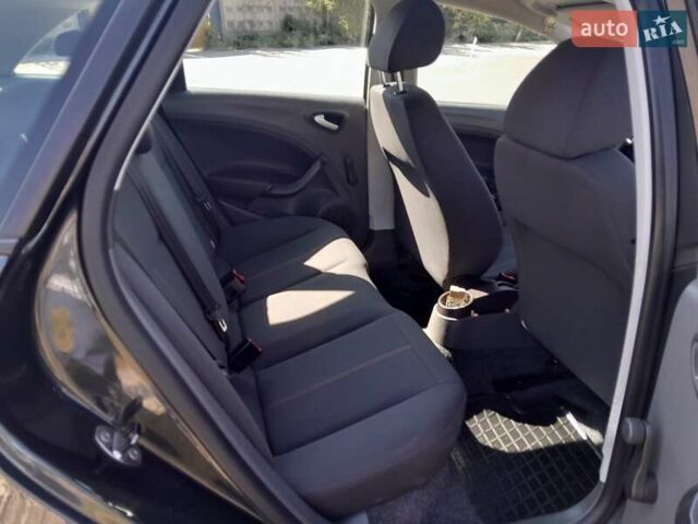 Сірий Сеат Ibiza, об'ємом двигуна 1.2 л та пробігом 269 тис. км за 5300 $, фото 5 на Automoto.ua