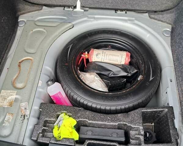 Сірий Сеат Ibiza, об'ємом двигуна 1.2 л та пробігом 297 тис. км за 5400 $, фото 5 на Automoto.ua