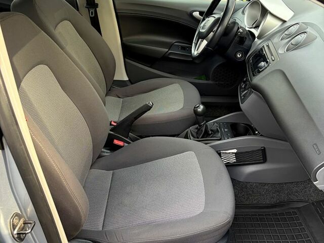 Серый Сеат Ибица, объемом двигателя 1.2 л и пробегом 190 тыс. км за 5800 $, фото 6 на Automoto.ua