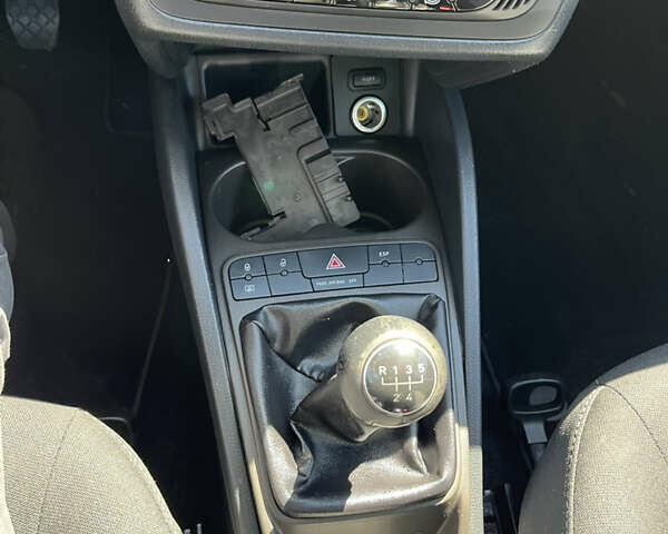 Сірий Сеат Ibiza, об'ємом двигуна 1.2 л та пробігом 240 тис. км за 5999 $, фото 27 на Automoto.ua