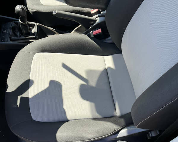 Сірий Сеат Ibiza, об'ємом двигуна 1.2 л та пробігом 240 тис. км за 5999 $, фото 29 на Automoto.ua
