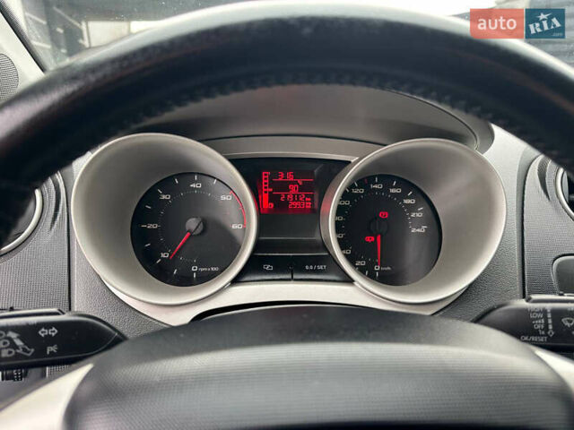 Сірий Сеат Ibiza, об'ємом двигуна 1.2 л та пробігом 227 тис. км за 5800 $, фото 24 на Automoto.ua