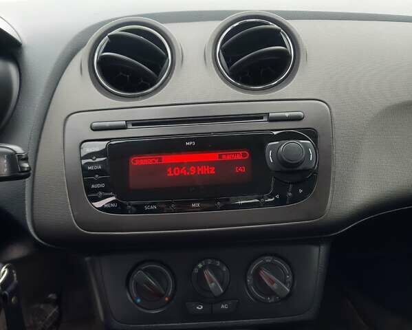 Серый Сеат Ибица, объемом двигателя 1.6 л и пробегом 246 тыс. км за 5799 $, фото 11 на Automoto.ua