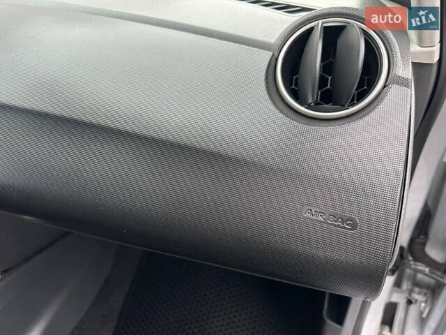 Сірий Сеат Ibiza, об'ємом двигуна 1.2 л та пробігом 227 тис. км за 5800 $, фото 39 на Automoto.ua