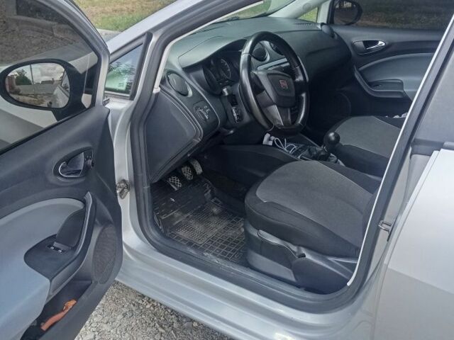 Сірий Сеат Ibiza, об'ємом двигуна 1.2 л та пробігом 181 тис. км за 5999 $, фото 6 на Automoto.ua