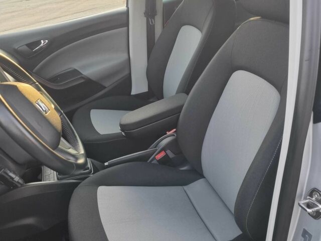 Сірий Сеат Ibiza, об'ємом двигуна 1.2 л та пробігом 234 тис. км за 6950 $, фото 11 на Automoto.ua