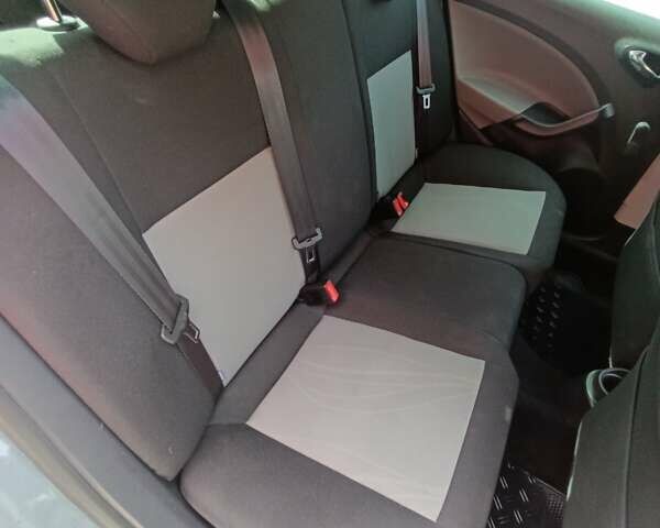 Серый Сеат Ибица, объемом двигателя 1.2 л и пробегом 180 тыс. км за 6599 $, фото 4 на Automoto.ua