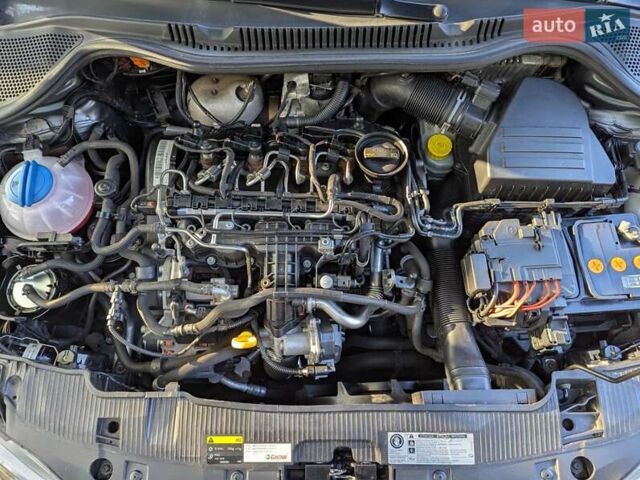 Сеат Ibiza 2015 у Харкові на Automoto.ua Сірий Сеат Ibiza, об'ємом двигуна 1.6 л та пробігом 178 тис. км за 8200 $, фото 18 на Automoto.ua