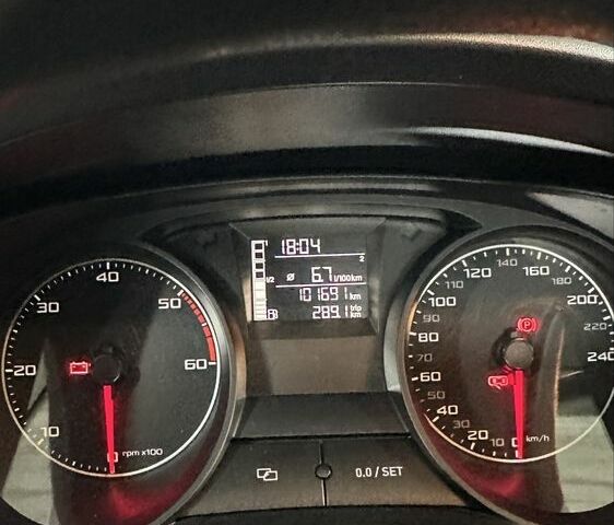 Сірий Сеат Ibiza, об'ємом двигуна 1.6 л та пробігом 102 тис. км за 10000 $, фото 13 на Automoto.ua