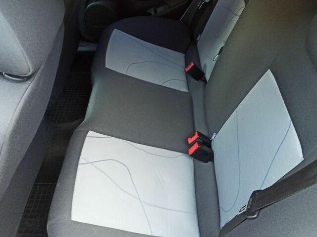 Сеат Ибица 2015 в Одессе на Automoto.ua Серый Сеат Ибица, объемом двигателя 1.6 л и пробегом 152 тыс. км за 8000 $, фото 7 на Automoto.ua