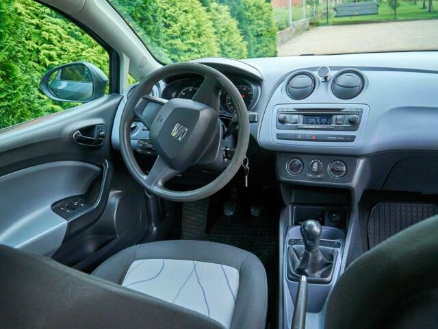 Сірий Сеат Ibiza, об'ємом двигуна 1.6 л та пробігом 97 тис. км за 8300 $, фото 7 на Automoto.ua