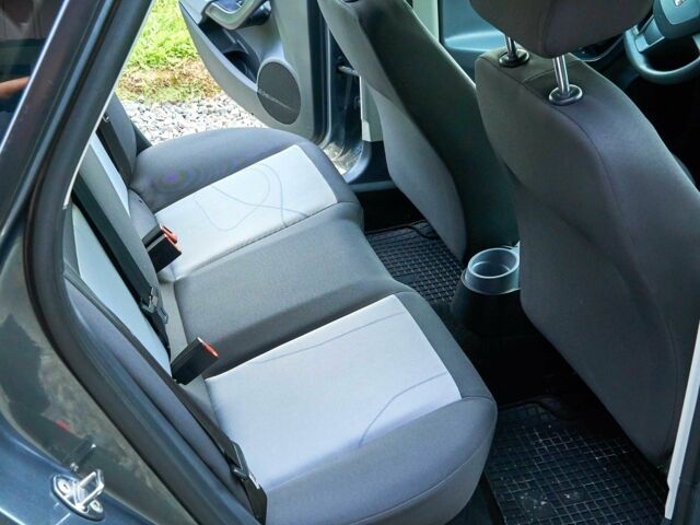 Сірий Сеат Ibiza, об'ємом двигуна 1.6 л та пробігом 97 тис. км за 8300 $, фото 12 на Automoto.ua