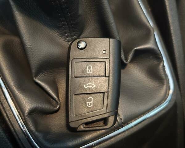 Сеат Ибица 2015 в Черкассах на Automoto.ua Серый Сеат Ибица, объемом двигателя 1.42 л и пробегом 192 тыс. км за 7200 $, фото 45 на Automoto.ua