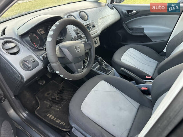 Серый Сеат Ибица, объемом двигателя 1.6 л и пробегом 293 тыс. км за 6700 $, фото 9 на Automoto.ua