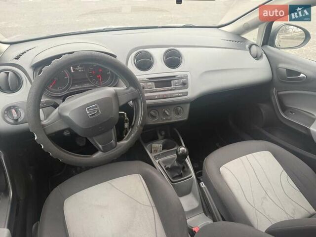 Серый Сеат Ибица, объемом двигателя 1.6 л и пробегом 292 тыс. км за 6700 $, фото 8 на Automoto.ua