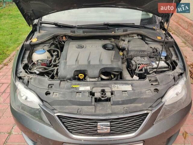 Серый Сеат Ибица, объемом двигателя 1.6 л и пробегом 147 тыс. км за 8150 $, фото 7 на Automoto.ua