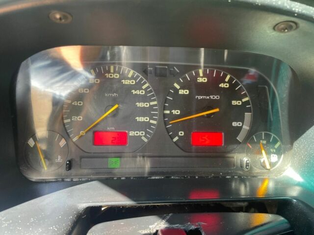 Синий Сеат Ибица, объемом двигателя 1.4 л и пробегом 300 тыс. км за 750 $, фото 5 на Automoto.ua